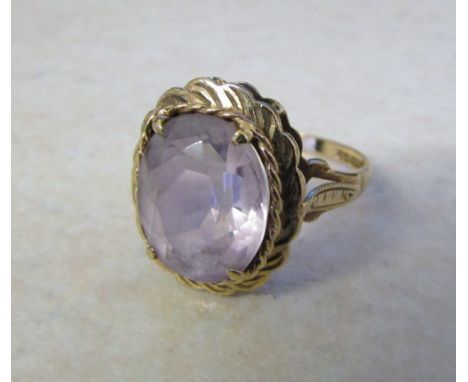 9ct gold pale amethyst ring size M total weight 3.1 g