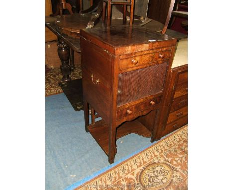 An early 19th c. Mahogany Wash/shaving Stand, well figured pair of lids opening to reveal rear lift up rectangular mirror in 