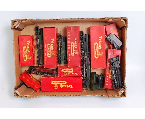 Selection of Triang items most in boxes, BR green L1 class engine and tender coupling charged for AD type (G-BG) 2-6-2 tank e