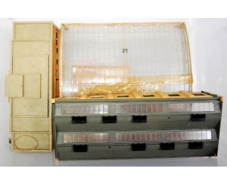 Remains of a Hornby Dublo terminus through station and two-road engine shed sold for spare parts (a/f)