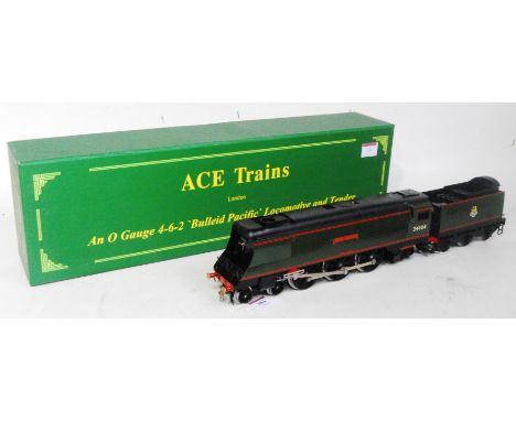 ACE Trains 4-6-2 West Country streamlined loco and tender Bere Alston No. 34101, BR gloss lined green, 0-20v dc, with insturc