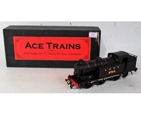 ACE Trains N2 0-6-2 tank loco LNER lined black 4744, 0-20v DC with condensing pipes (E-BG), but some damage one end of lid