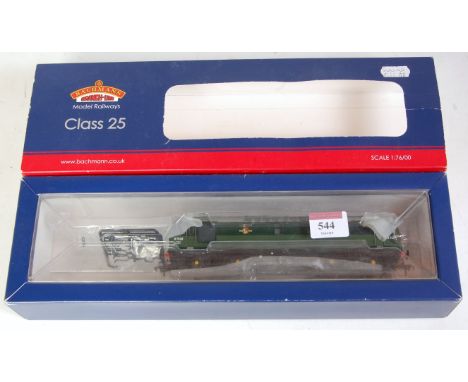 A Bachmann 32-401 DS digital sound fitted BR two tone green class 25/3 diesel locomotive No. D7638 (NM-BNM)