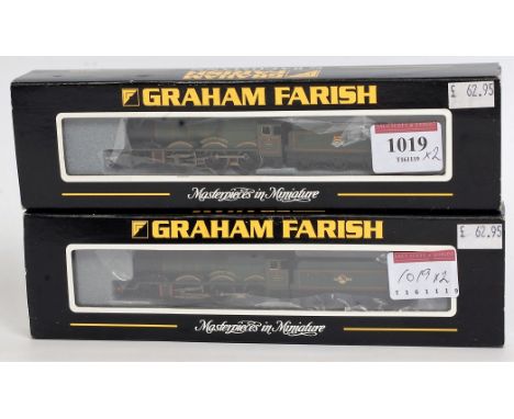 Farish by Bachmann ref. 372025 BR green 'Hartlebury Castle' engine and tender (M-BM) and a similar ref. 372026 BR green 'Powd