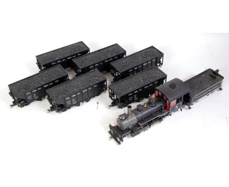 A Colorado &amp; Southern ON30 2-8-0 engine and tender number 5, would benefit from cleaning (G) and sold with 6 Colorado Min