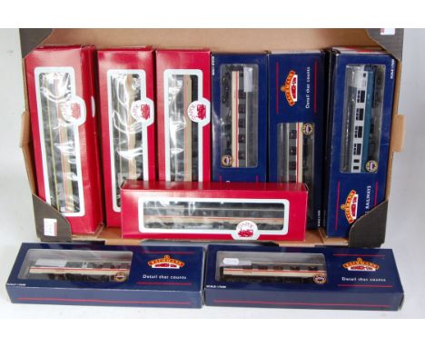 Tray containing 5 Dapol and 4 Bachmann Intercity livery coaches (G-BG) and 2 further Bachmann BR blue/grey coaches (G-BFG)