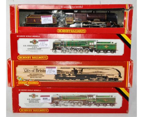 4 Hornby steam locomotives R063 BR 'Britannia' engine only no tender (F-BF), R065 BR green 'Evening Star', engine and tender 