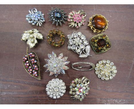 Vintage brooches