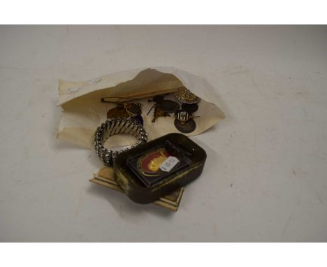 MIXED LOT VARIOUS ENAMEL BADGES, EXPANDABLE BRACELET AND OTHER ITEMS