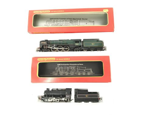 2 X Boxed Hornby 00 Gauge Locomotives. A B.R. 4-6-2 Locomotive Oliver Cromwell#R.552. A B.R. 2-6-0 Ivatt Class 2 Locomotives.