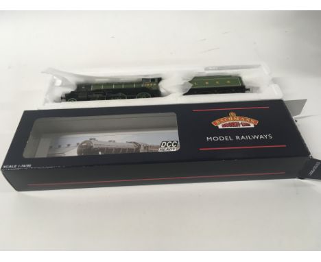 Boxed Bachmann locomotive with tender K3 Doncaster Green. 32-279 00 gauge. DCC ready