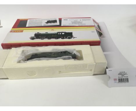 Boxed Hornby locomotive R 2912x LNER Thompson Class L1 Decoder fitted.