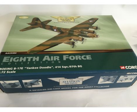 Corgi AA33304 Boeing B-17E Yankee Doodle 414 squadron 1:72 Aviation Archive collection