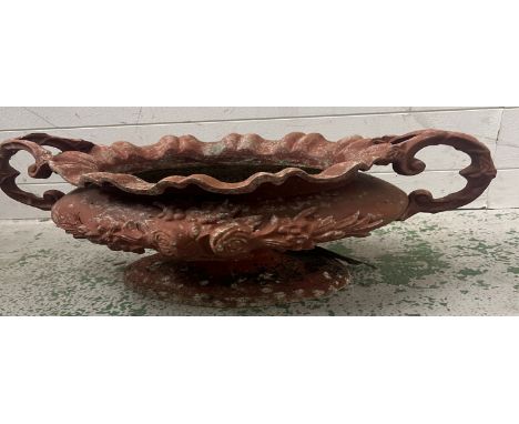 An ornamental cast French style planter (52cm handle to handle)