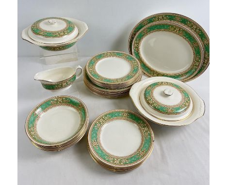 A quantity of vintage Midwinter ceramic dinner ware in "Rockwood" pattern. Comprising: 2 lidded tureens, 2 graduating oval me
