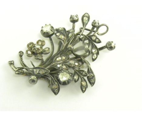 AN ANTIQUE CONTINENTAL DIAMOND SPRAY BROOCH