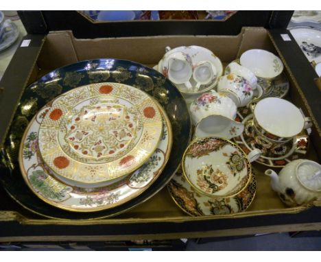 MISCELLANEOUS CERAMICS, PRINCIPALLY ROYAL CROWN DERBY INCLUDING JAPAN AND IMARI PATTERNS AND SEVERAL POSIES PATTERN JUS AND T