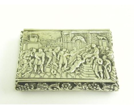 AN EPNS SNUFF BOX, 19TH CENTURY