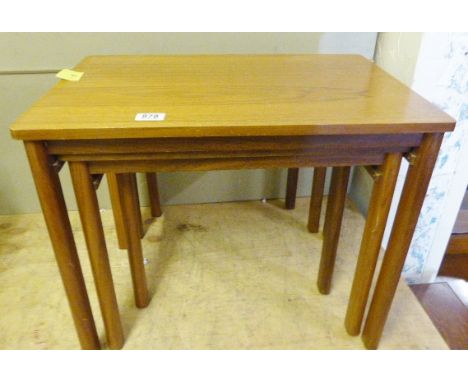 OAK TABLES. Light oak nest of three tables