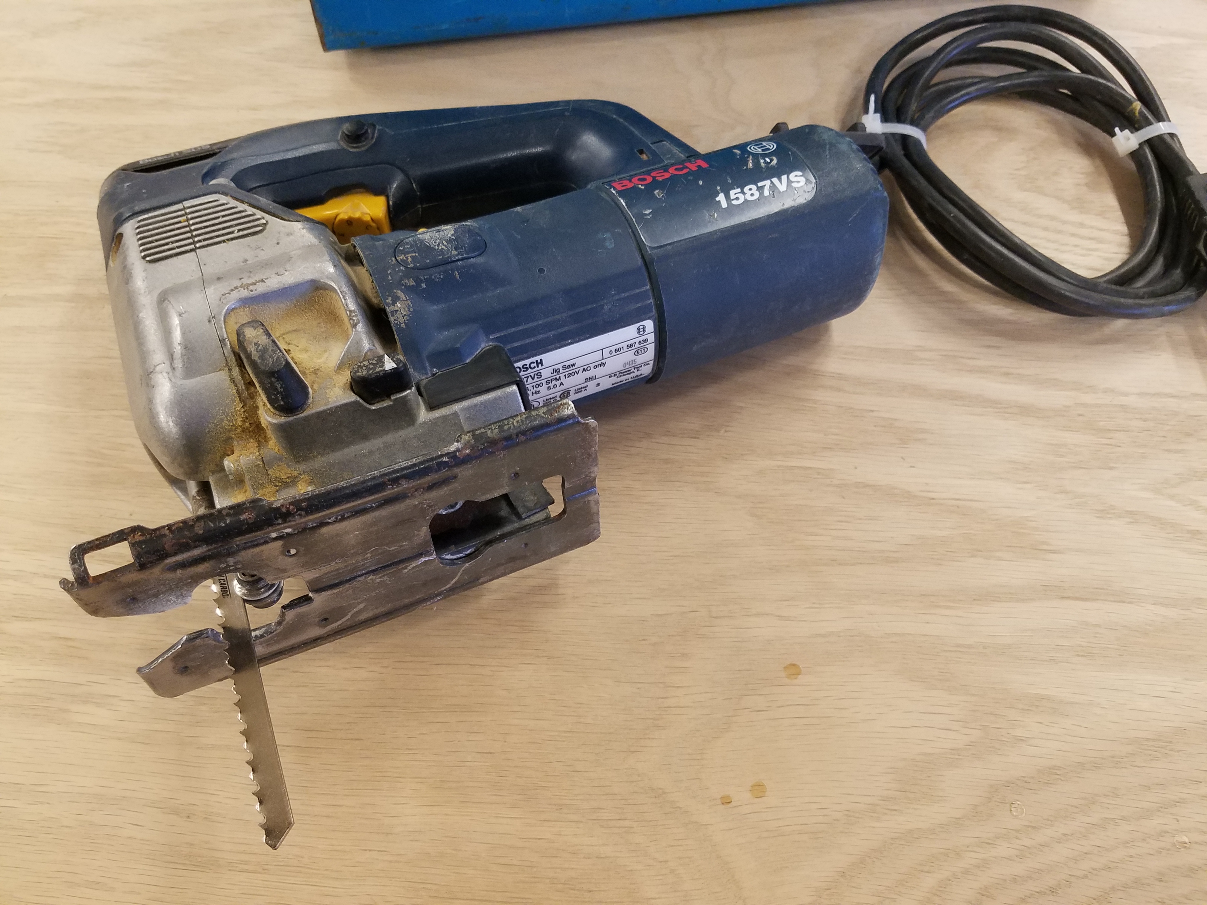 Bosch Model 1587VS Jig Saw