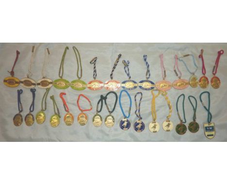 Approx 30 enamel Thirsk horse racing badges dating mainly from the 90s-2000's