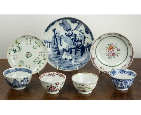 Group of piecesChineseto include a Kangxi teabowl, a blue and white dish painted with a Lohan, 18cm and six other pieces (7)T