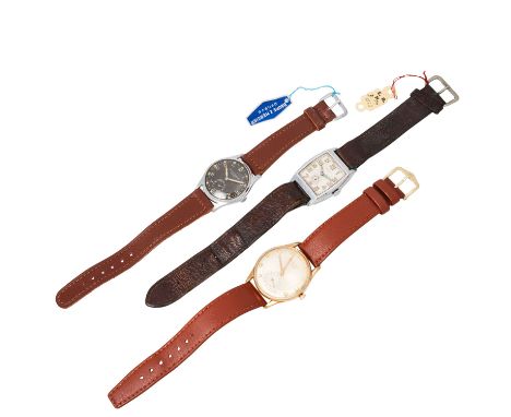 KONVOLUT aus 3 X Vintage Herrenuhr. bestehend aus:1. BAUME & MERCIER Vintage Herrenuhr NOS. Edelstahl. Mechanisches Handaufzu