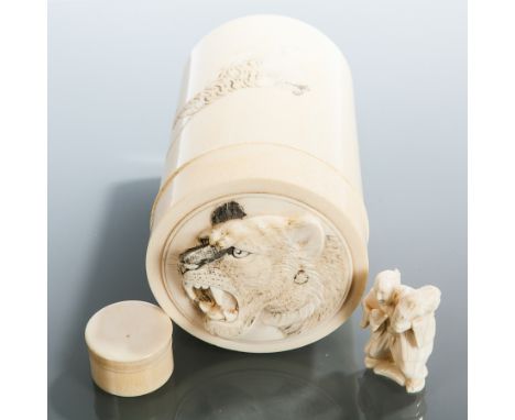 EARLY 20TH  CENTURY JAPANESE IVORY JAR AND COVER
of cylindrical form, the lid carved with a tiger in relief with two tigers c