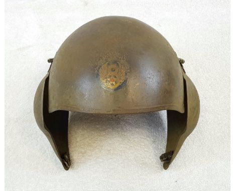 WW2 8th U.S.A.A.F M5 Flak Helmet as worn by the gun crew of a B-17 Flying Fortress. 