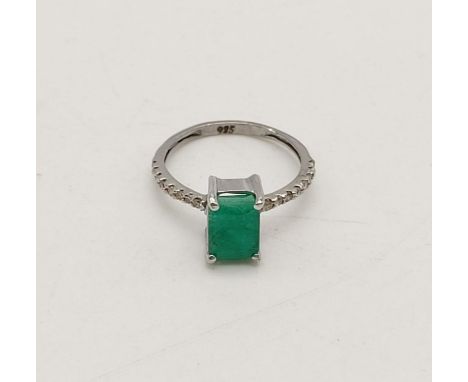 Rectangle emerald and diamond delicate ring. 1.50ct emerald. 0.18ct diamonds. Size L 