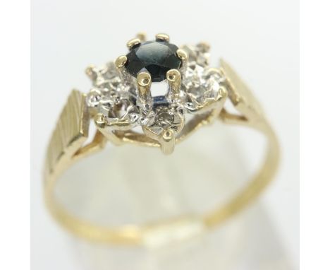 9ct gold cluster ring set with sapphire and diamonds, size M, 1.5g. P&amp;P Group 1 (£14+VAT for the first lot and £1+VAT for