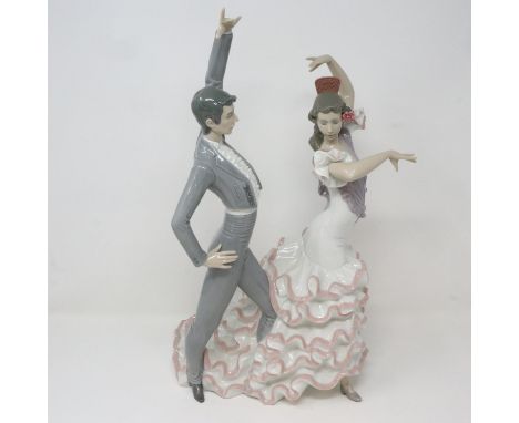 Boxed Lladro figural group, Passionate Dance, 6387, H: 44 cm, no chips or cracks. P&amp;P Group 3 (£25+VAT for the first lot 