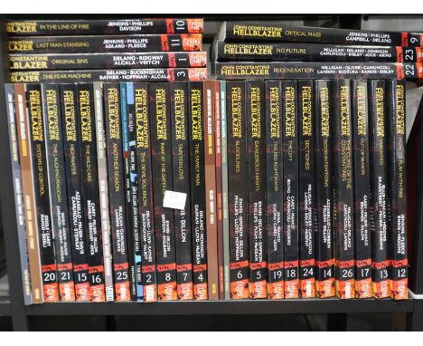 Approximately 40 Hell Blazer comics. P&amp;P Group 2 (£18+VAT for the first lot and £3+VAT for subsequent lots) 