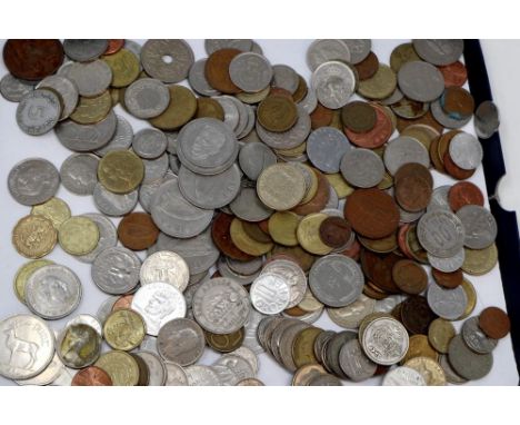 A large collection of mixed world coins. P&amp;P Group 1 (£14+VAT for the first lot and £1+VAT for subsequent lots) 