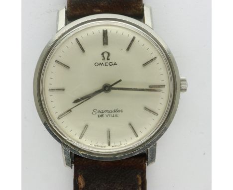 OMEGA: Seamaster De Ville on a leather strap, working at lotting. P&amp;P Group 1 (£14+VAT for the first lot and £1+VAT for s