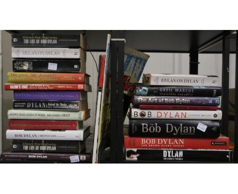 Collection of Bob Dylan books and magazines. Not available for in-house P&P 