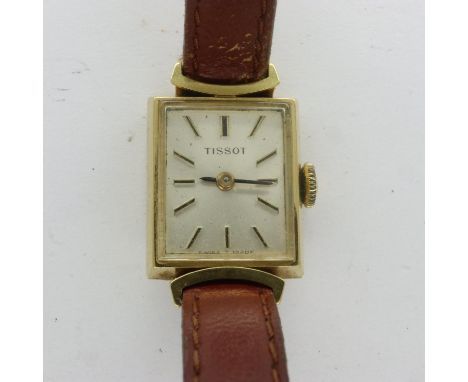 18ct gold ladies Tissot wristwatch, not working at lotting. P&amp;P Group 1 (£14+VAT for the first lot and £1+VAT for subsequ
