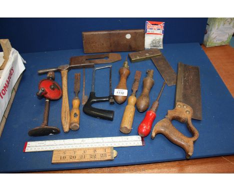 A quantity of Woodworking Tools including set square, hammer, wood chisels, tenon saw, folding 24'' ruler, keyhole saw handle