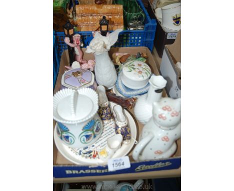 A Elizabeth Arden Pot with lid, a pair of Spode shoes, Delpht clogs, Beatrix Potter "The old woman who lived in a shoe", Ayns