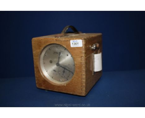 A Benzing Pigeon master clock Recorder, complete with key and  working order.