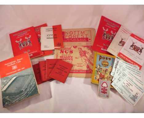 Assorted Nottingham Forest Football Club memorabilia including a programme from 1949/50 season, handbooks and ticket stubs.