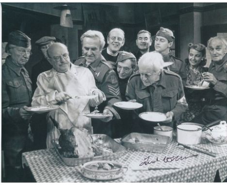 Dad’s Army: 8x10 inch photo signed by actor Frank Williams as Rev Farthing in Dads Army Est. £ 12-20
