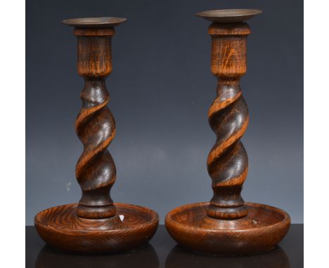 Vintage solitaire board, printed fascia, 34cm, a pair of oak barley twist candlesticks and a collection of cut throat razors 