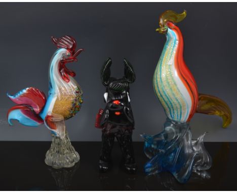 Murano coloured glass model of a Cockerel, 33cm, another, and a model of Fish (3).