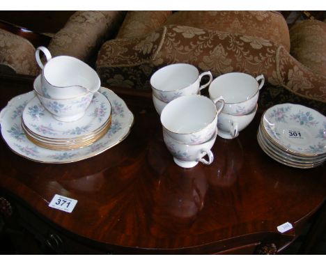 A Colclough part tea set