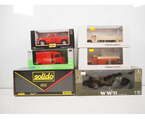 A mixed group of large scale lorries and vans by WELLY, SOLIDO and others - VG in VG boxes (6)