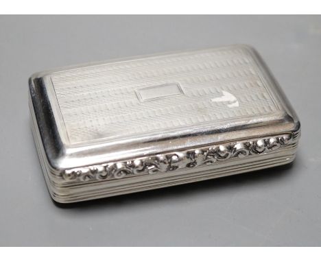 A William IV engraved silver rectangular snuff box, Edward Smith, Birmingham, 1832, 75mm.