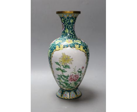 A Chinese Guangzhou enamel vase, 32cm