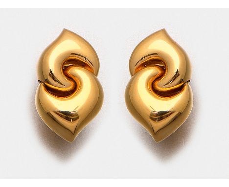 Paar BVLGARI-Ohrringe aus der Kollektion "Doppio Cuore" Gelbgold, gest. 750. Dekorativ gestaltet, in Form von zwei miteinande