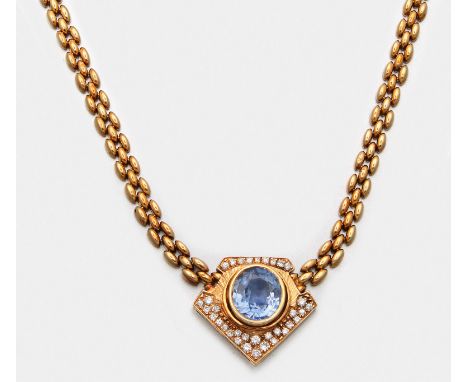 Brillant-Collier mit großem Ceylon-Saphir Gelbgold, gest. 585. Breites Gliederband, pentagonales Mittelstück besetzt mit eine